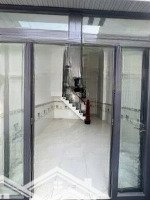 Cô Mơ Lớn Tuổi Về Quê Cần Bán Căn Nhà Đường Tản Đà-P.11-Quận 5 Đang Cho Thuê 26 Triệu. Giá Bán 3Tỷ670/75,6M2