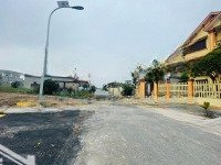 Trục Chính Mặt Biển Quất Lâm Diện Tích: .100M Giá Bán 1Tỷ200 (Bao Sổ)Đối Diện Khu Nghỉ Dưỡng Flamigo