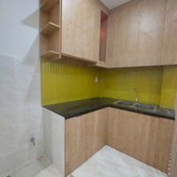 Nhà đúc 2 tầng, gần Trường PTTH Tây Thạnh, 2.35 tỷ