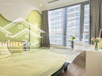 Chính Chủ Cho Thuê Căn Hộ 2 Phòng Ngủ Vinhomes Central Park Quận Bình Thạnh