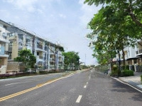 Cần Bán Nhà Phố Verosa Park: 85M2, 105M2, 120M2, 220M2. Liên Hệ: 0909121556 Xem Nhà
