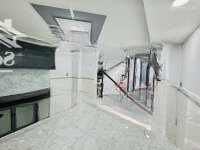 Cần Vốn Bán Nhà Đường Số 48 Hbc Thủ Đức,70M2 Có Sổ Riêng 2Ty950 Lh Vân