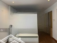 Bán Căn Hộ Chung Cư Đẹp Khánh Hội - Quận 4, Diện Tích 75M2, 2Pn- 2 Vệ Sinh Fulll Nội Thất, Chỉ 2.4 Tỏi