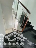 Nhà Hẻm Xe Tăng Lê Đại Hành Q11 (4X10), 3 Lầu Sân Thượng, Nhà Đẹp Vào Ở Liền - 7.75 Tỷ