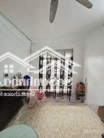 Nhà Dân Xây 3 Tầng Tại Đồng Mai - Ô Tô Đỗ Cửa - 200M Ra Đường Đê 4 Làn -2,X Tỷ