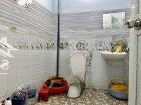 Ngay Chợ Bình Triệu - Hiệp Bình Chánh - Thủ Đức.
+Diện Tích60M - 2 Tầng - 4 Phòng Ngủnhỉnh 5 Tỷ