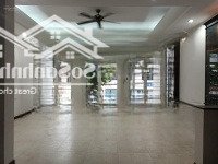 Cho Thuê Biệt Thự Đường Lam Sơn,Diện Tích8X20M Trệt 3 Lầu Làm Vp, Spa, Trung Tâm