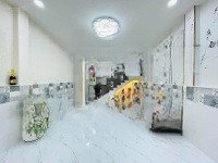 Nóng Hỏi Hàng Hiếm- Bán Ngay Nhà Phan Văn Trị, P5, Gò Vấp Giá Bán 2 Tỷ 550/ 40M2 Sổ Riêng, Hẻm Thông