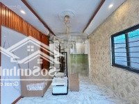 Chính Chủ Bán Nhà 5 Tầng 32M2 Giá Bán 6 Tỷ Ngõ Ô Tô Qua Full Nội Thất Cao Cấp Phố Lĩnh Nam