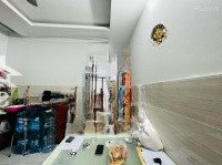Đường Phan Xích Long, Phường 3, Quận Phú Nhuận, Diện Tích: 3.85M X 10,5 M, 40,6 M2, Sàn: 115,4 M2,4Tang