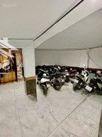 Bán Nhà Dòng Tiền Dịch Vọng, 100M2, 7 Tầng,Mặt Tiền7.5M,Diện Tích 150 Triệu/Tháng, Lô Góc, Ô Tô Tránh Pccc Đầy Đủ