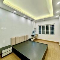 BÁN NHÀ PHỐ GIÁP NHỊ - HOÀNG MAI, SÁT ĐƯỜNG Ô TÔ, GẦN KĐT AO SÀO, NHÀ MỚI 5 TẦNG, HƠN 5 TỶ.