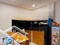 Chdv Ngay Chợ Tân Định_Công Viên Lê Văn Tám_Trường Đh Kinh Tế Isb Q3