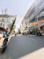 Ngợp Bank Bán Gấp Mặt Tiền Trần Hưng Đạo 4 Tầng 4,5 X 18 Chỉ 11,2 Tỷ Hiếm Có