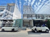 Đầu Tư Cực Tốt Bán Nhà Mặt Tiền Kcn Sóng Thần Dĩ An, 9 Phòng, Thu Nhập 18-20 Triệu