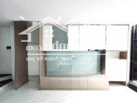 Bán Nhà Lạc Long Quân, 32M, 6 Tầng Thang Máy, Nhà Mới Ở Ngay, 8.6 Tỷ