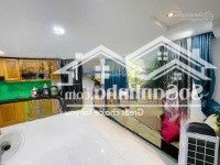 Bán Nhàhẽm Xe Hơilũy Bán Bích - Hòa Bình 5,7 X 7M - 5 Tầng - Ô Tô Ngủ Nhà- Đường Thông Chỉ 6 Tỷ