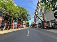Bán Nhà Mặt Tiền Khu Bàn Cờ Phường Phước Tiến - Nha Trang Ngang 11M Giá Rẻ 110 Triệu/M