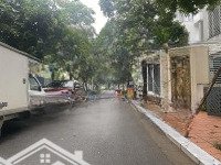 Cho Thuê 4 Tầng Hoàn Thiện/ Diện Tích: 132M2/Mt:6/2 Mặt Đường/ Đối Diện Chung Cư/ Kinh Doanh Đẹp/Giá:22 Tr