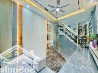 Siêu Phẩm Nhà 60M2 Ngay Trần Quang Diệu, Quận 3 Giá Bán 3Tỷ250. Gần Ngã Tư Lê Văn Sỹ. Hẻm Xe Hơi 6M