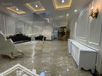 Bán Nhà Xây 7 Tầng (Thang Máy) Phố Đặng Văn Ngữ, Tổng 17 Phòng Dòng Tiền 90 Triệu/Tháng, Giá: 17.5 Tỷ