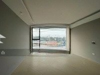 Bán Nhà Mặt Phố Âu Cơ, Tây Hồ, Hà Nội - 44M * 6 Tầng * 5 Phòng Ngủ - Giá Chỉ 20 Tỷ