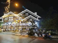 Cho Thuê Mặt Bằng Mặt Phố Tràng Tiền, Cực Kì Sầm Uất, Diện Tích Gần: 200M2, Phù Hợp Kinh Doanh