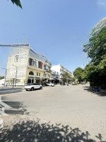 Bán Khách Sạn Mới Ngay Phạm Văn Đồng Thu Nhập Khủng 5Tỷ/Năm Vị Trí Đắc Địa Kinh Doanh Ngang 8M Ngộp