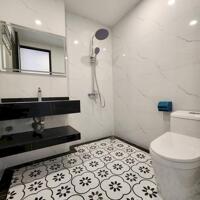 Bán nhà trung tâm Thượng Thanh 30m 6T chỉ 5.75 tỷ mới đẹp, thiết kế hiện đại, thông ô tô