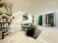Sát Mặt Tiền, Gần Mercedes, Chợ Hạnh Thông Tây, Xe Hơi Ngủ Trong Nhà