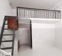 Kdc Bình Lợi , Phường 13 , Bình Thạnh
Phòng Tầng Trệt Có Ggác Trong Nhà Biệt Thự Bình Lợi Công Kha