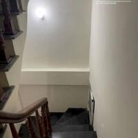 Cho thuê nhà Đình Thôn 5 tầng, 25m2, 3 ngủ, 4 vệ sinh, 9 Triệu ở hộ gia đình