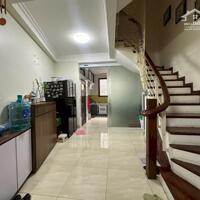BÁN NHÀ HOÀNG QUỐC VIỆT, CẦU GIẤY – NGÕ THÔNG BA GÁC, 20M RA PHỐ - 41m2*5T, 8.95 TỶ