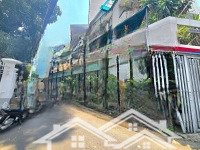 Bán Nhà Góc 2Mặt Tiềnsố 176A Trần Kế Xương, Quận Phú Nhuận. Cáchmặt Tiềnphan Đăng Lưu 1 Căn Nhà - Ngang 10M