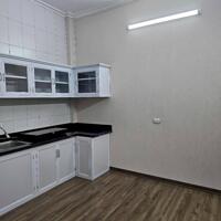 Cho thuê nhà Phố Bạch Đằng 3.5 tầng, 2 ngủ, ở nhóm 4 người, hộ gia đình, KD online 8.5 Triệu