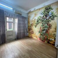 Cho thuê nhà Phố Nguyễn Cảnh Dị, 5 tầng x 55m2, 6 ngủ làm VP C.ty, KD online 17 Triệu