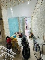 Nhà Riêng Lạc Long Quân Ngõ Thông, Ô Tô Tránh, Kinh Doanh Đỉnh Vỉa Hè Rộng- Giá Bán 17.1 Tỷ