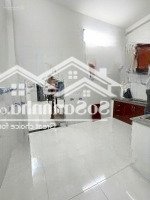 Bán Nhà Hẻm Xe Hơi Thông Thoáng