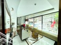Võng Thị 60M / 7 Tầng /Mặt Tiền6M / Giá Bán 17Tỷ - 11 Phòng Khép Kín - Mặt Ngõ Ô Tô - Lô Góc - Thang Máy