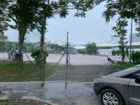 Bán Nhà Mặt Tiền Kinh Doanh Chợ Mới Ngọc Thuy Long Biên .View Công Viênmặt Tiền4.6M ,65M2 Giá 16.X Tỷ