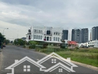 Ngộp Bank Một Lô Duy Nhất Thái Sơn 1. Sổ Hồng Cầm Taydiện Tích10 X25M Giá 58 Triệu/M2 Liên Hệ: 07777 89 200