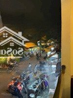 Nhà 1 Lầu Mặt Tiền Đường Phan Xích Long, P16, Quận 11