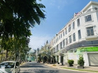 Cần Bán Gấp Shophouse Lakeview City 5 Tầngdiện Tích5X20M Nhà Hoàn Thiện Cơ Bản Giá Bán 19,5 Tỷ Liên Hệ: 0902872670