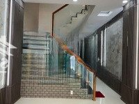 Nhà 3 Tấm Sát Bệnh Viện Thị Xã Dĩ An Giá Bán 5 Tỷ 100 Triệu