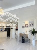 Hot 30/4: Cho Thuê Theo Ngày/ Tuần 2P Ngủ Nhà Đẹp Tại Vinhomes Tân Cảng Giá Siêu Tốt
