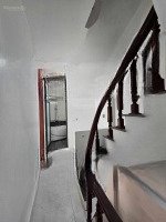 Bán Nhà Giang Biên, Ô Tô Đỗ Cổng, Gần Hồ, Gần Ubnd: Diện Tích: 40M; 4T; Nhỉnh 5 Tỷ (Ctl)