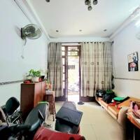 7 TỶ HƠN - NHÀ QUẬN 10 - NGAY VÒNG XOAY LÝ THÁI TỔ - HẺM THÔNG K/DOANH - ~40M2 2 LẦU 4PN
