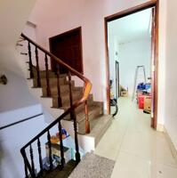 7 TỶ HƠN - NHÀ QUẬN 10 - NGAY VÒNG XOAY LÝ THÁI TỔ - HẺM THÔNG K/DOANH - ~40M2 2 LẦU 4PN