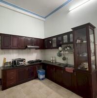 14 TỶ HƠN - NHÀ PHƯỜNG 2 TÂN BÌNH, KHU SÂN BAY - HẺM 8M SÁT MẶT TIỀN - 65M2x5 6PN VUÔNG A4