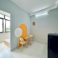 Căn Hộ Tách Bếp Cửa Sổ Trời Toà Thang Máy Ngay Sân Bay Tân Sơn Nhất Quận Tân Bình